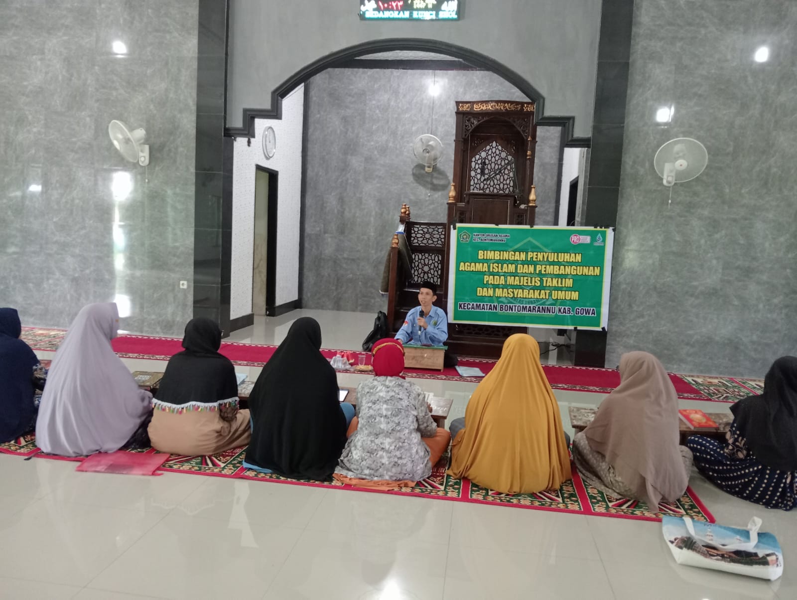 Hamsah bersama majelis binaan