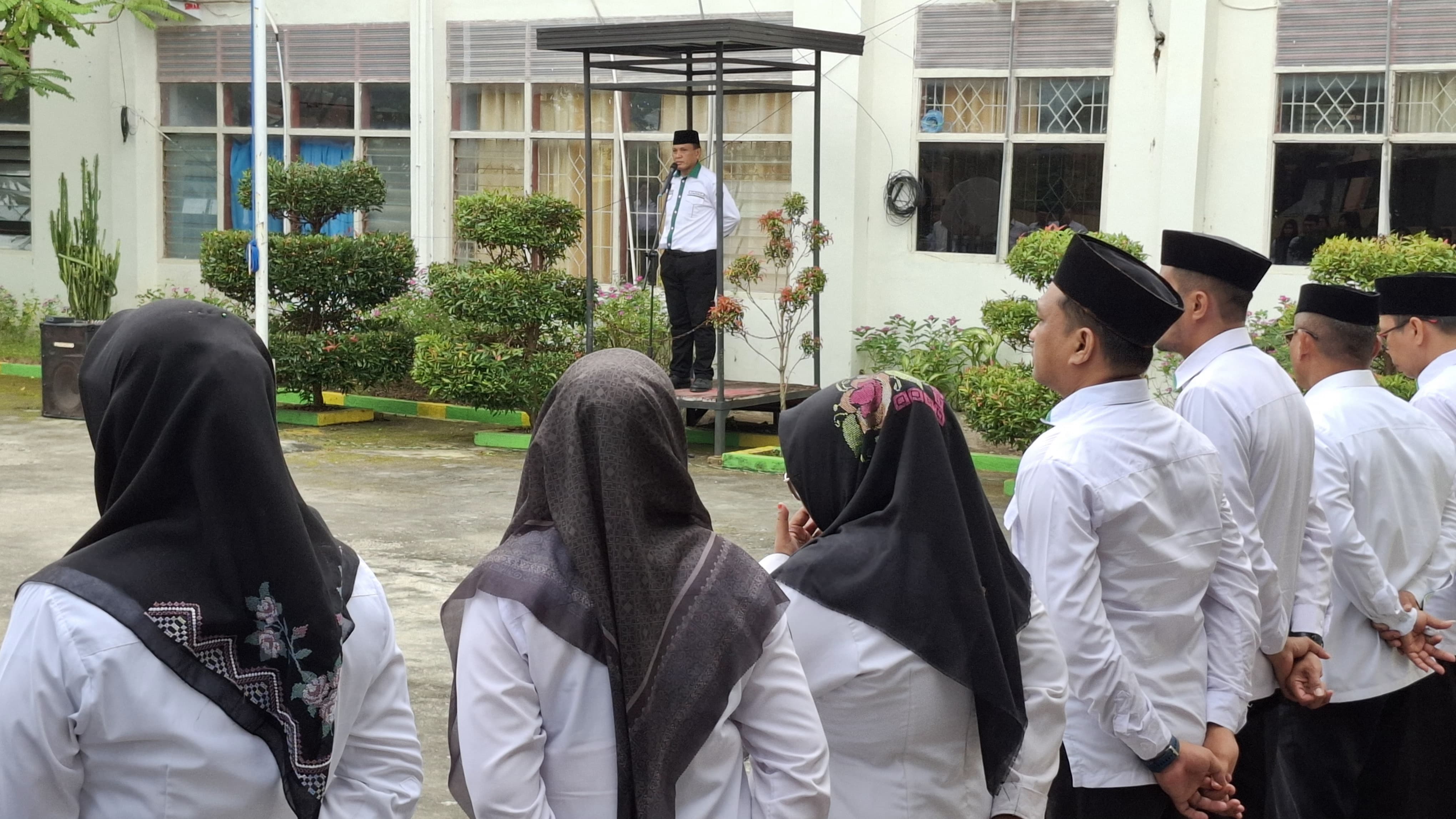 Pelaksanaan Apel Pagi Kemterian Agama Bulukumba