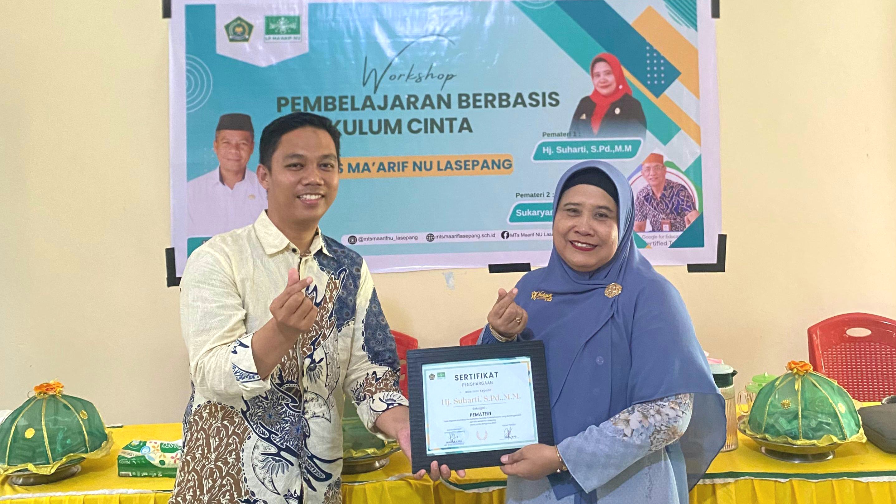 MTs Ma’arif NU Lasepang Gelar Workshop Pembelajaran Berbasis Kurikulum Cinta pada Jumat, 8 Agustus 2025 (Foto: Humas Ma'arif Lasepang)