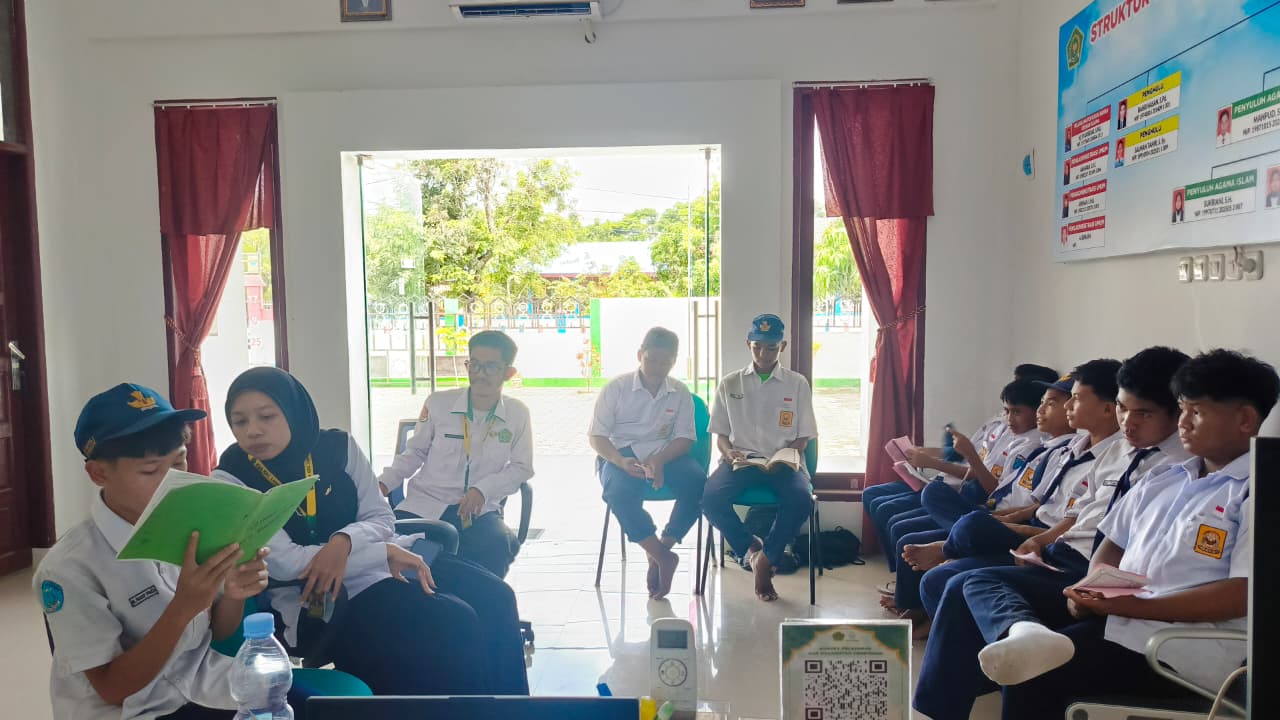 Pelatihan Barazanji Siswa SMPN 1 Lanrisang