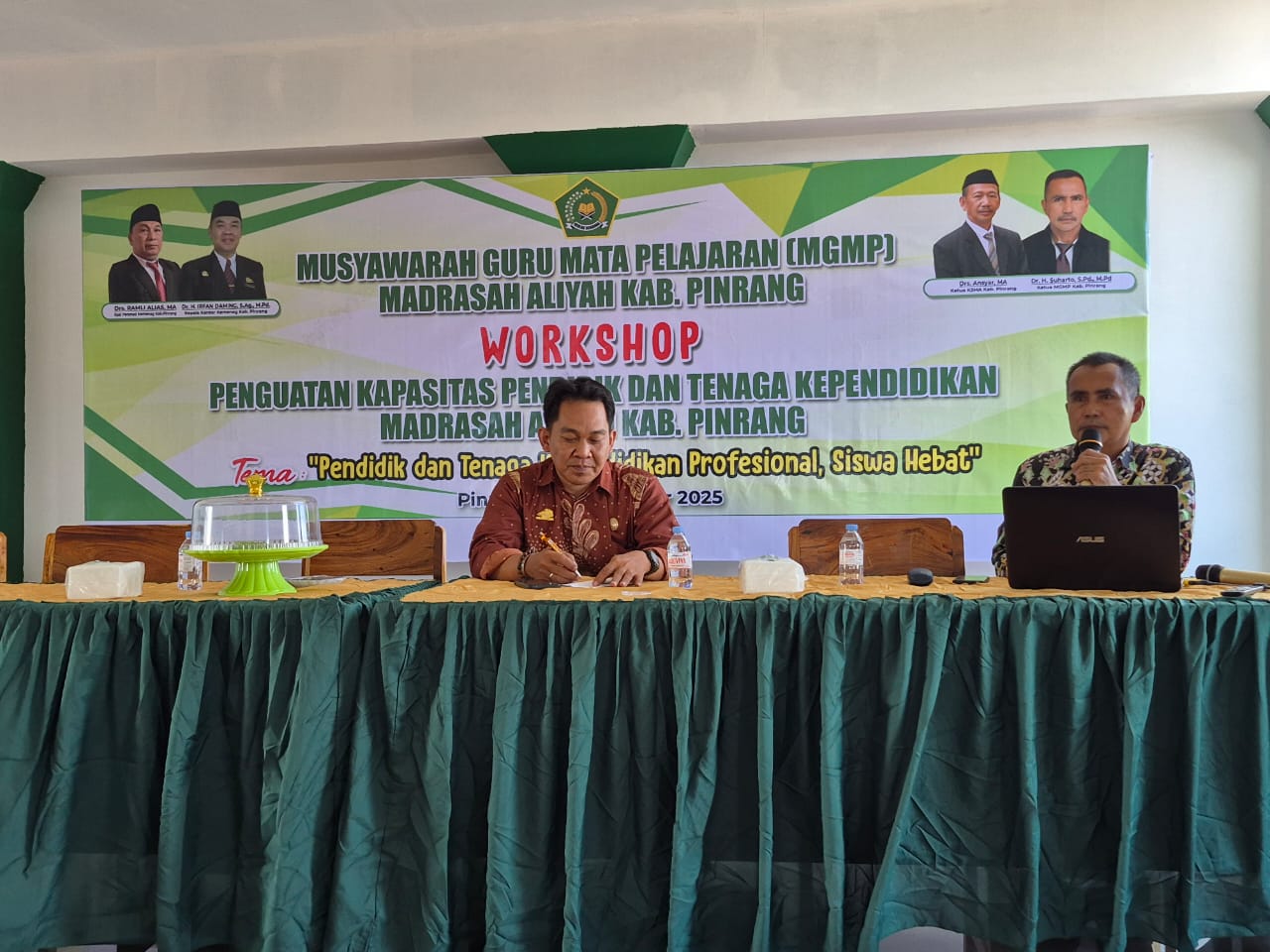 H. Suharto saat bawakan materi KBC dan Deep Learning