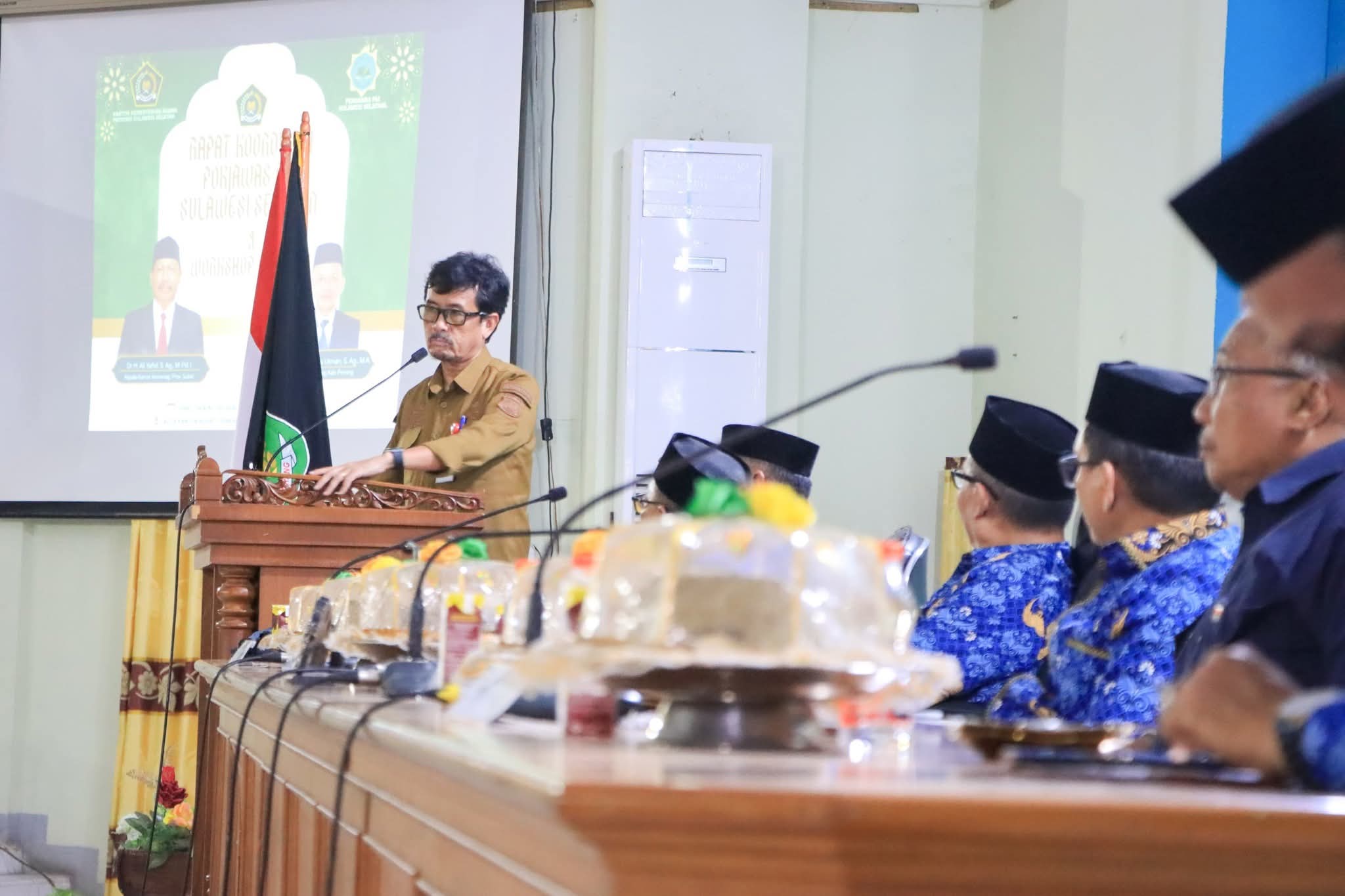 Sekda Pinrang, Andi Calo Kerrang Buka Rakor Pokjawas PAI Se-Sulsel