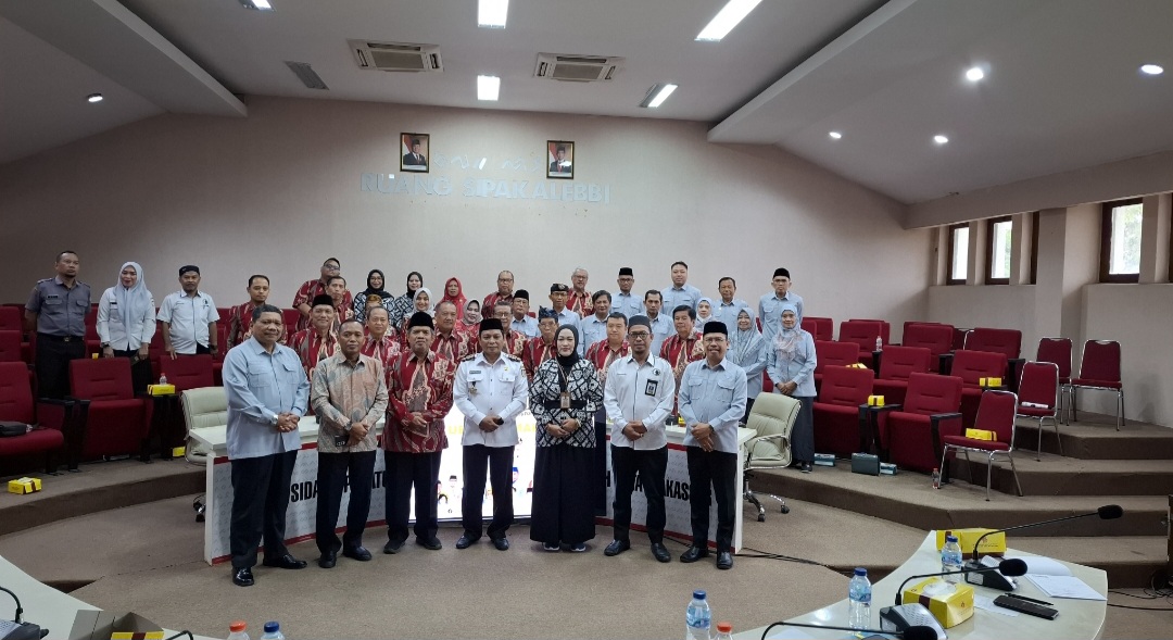 Foto bersama FKUB Kota Makassar dan FKUB Kota Yogyakarta
