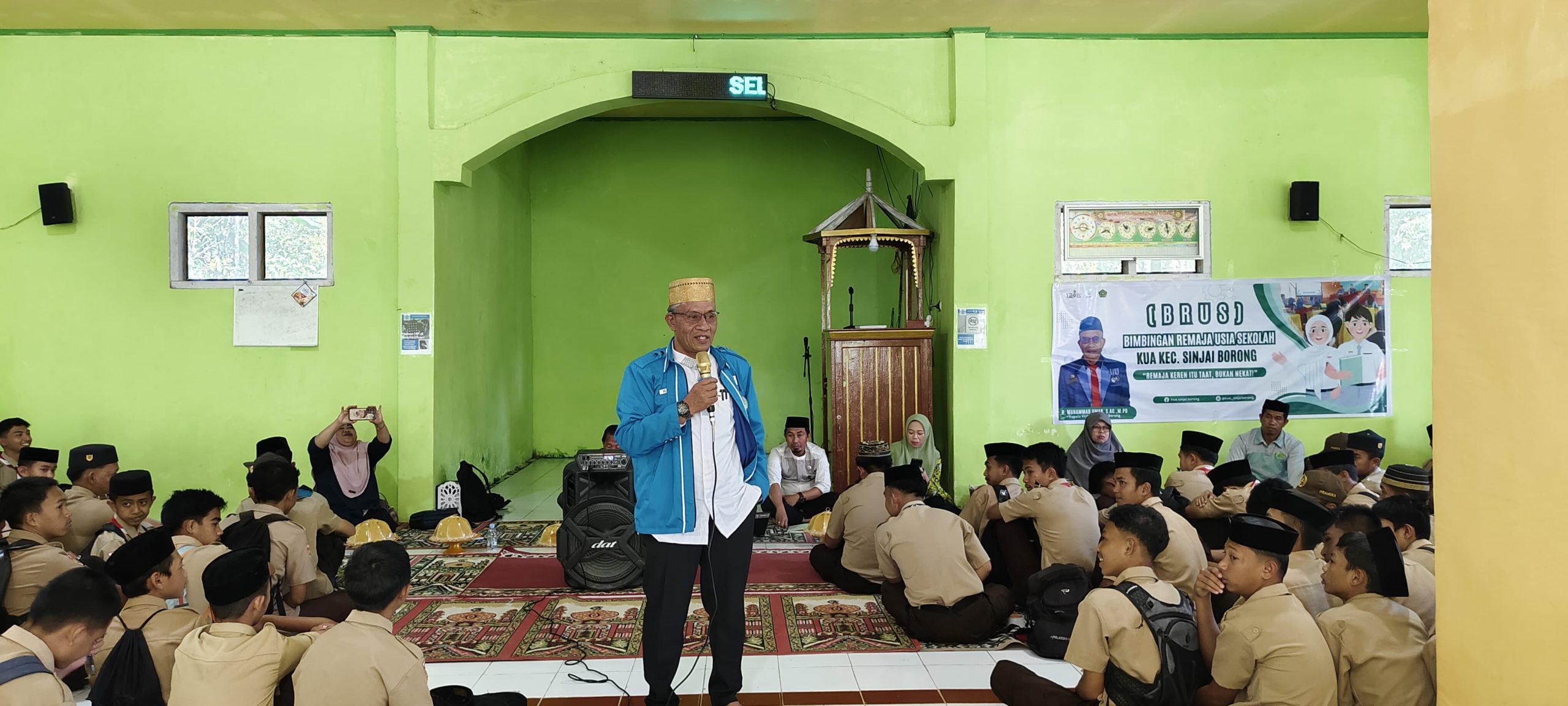 Wujudkan Generasi Muda Cerdas, KUA Sinjai Borong Edukasi BRUS Siswa SMA 8 Sinjai