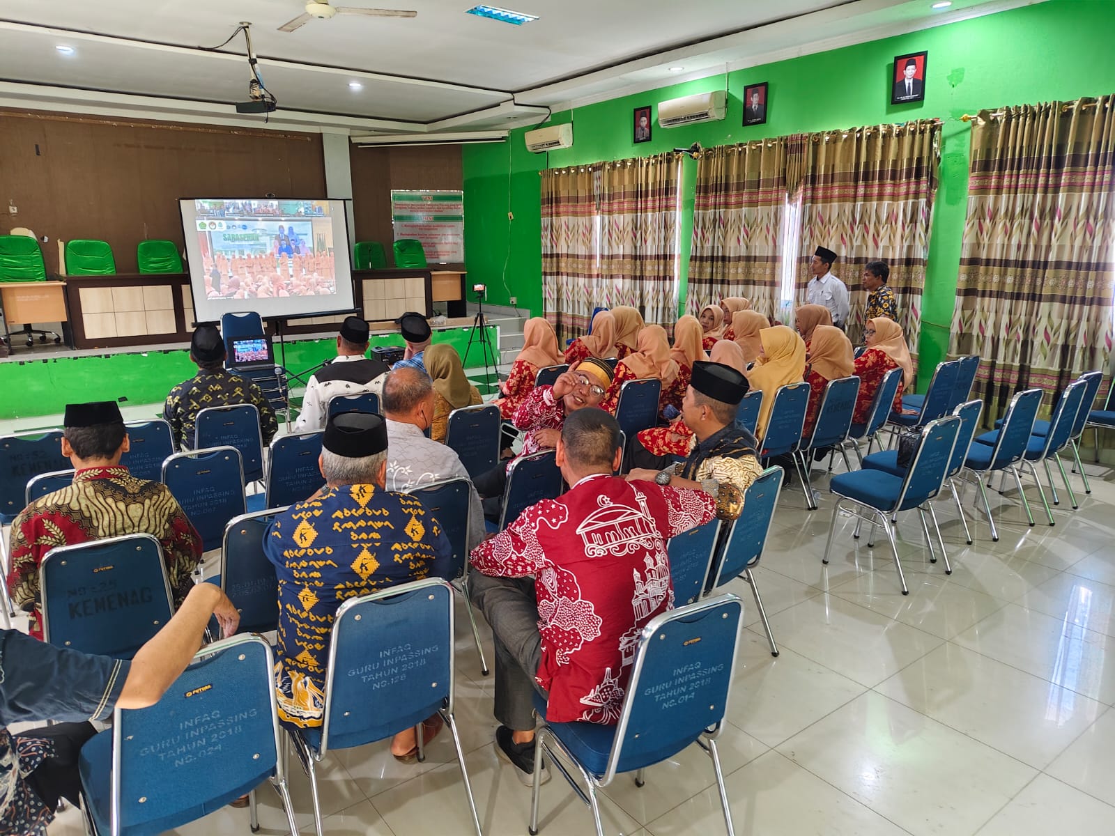 KUA Mattiro Bulu Ikuti Sarasehan Nasional Hari Anak 2025 Bersama Penasehat DWP Kemenag RI