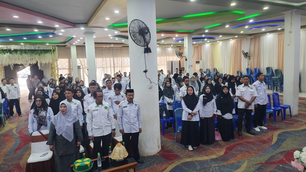 Pembinaan Pelopor Zakat dan Penguatan Fungsi Penyuluh Agama Islam se-Kabupaten Bone