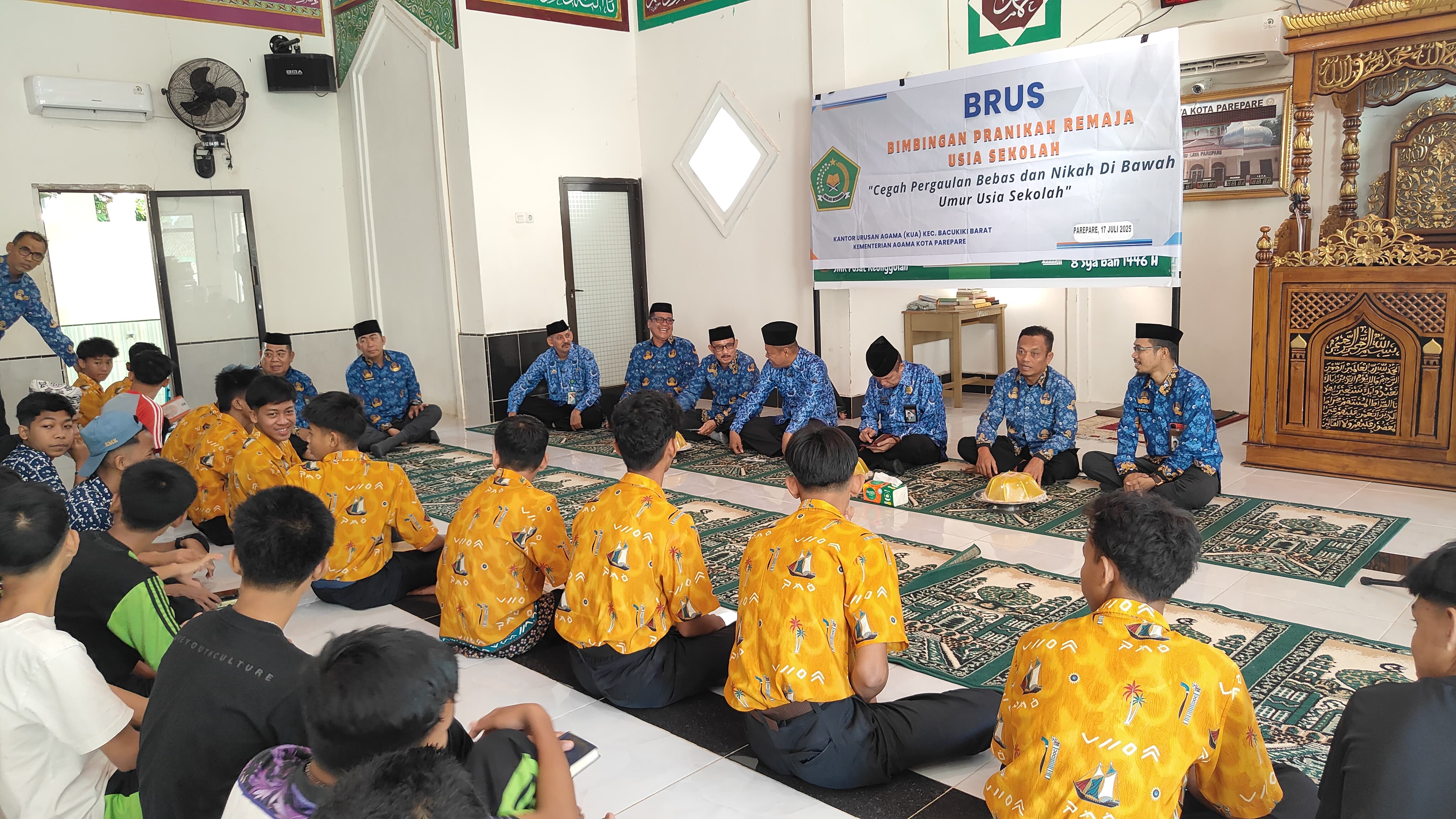 KUA Bacukiki Barat Gelar BRUS di SMKN 1