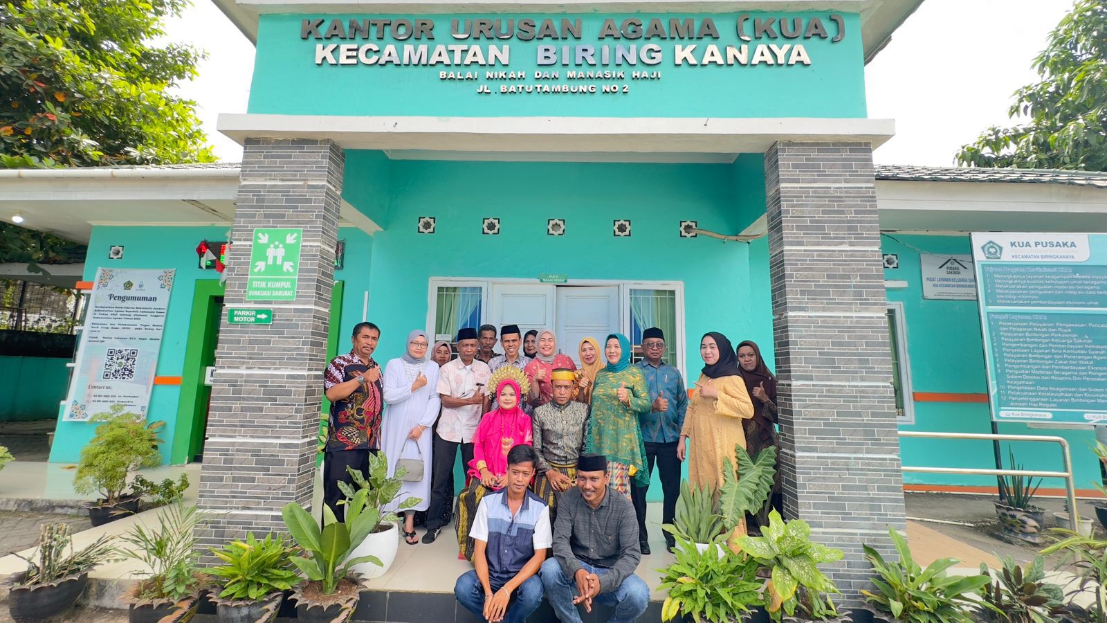Suasana Haru dan Kekeluargaan Warnai Akhir “Nikah Kantor” Bulan Juli di KUA Biringkanaya