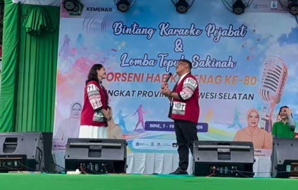 Juara Bintang Radio dan Televisi Sulsel Libas Seluruh Peserta Lomba Karaoke HAB Kemenag di Bone