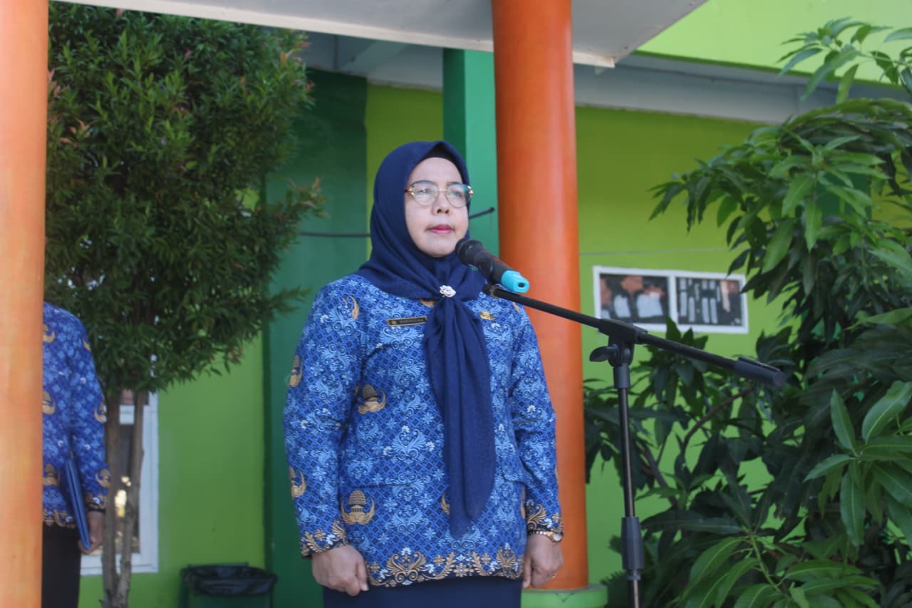 Hj. Nuraedah Pimpin Upacara Terakhir di MAN 1 Kota Makassar