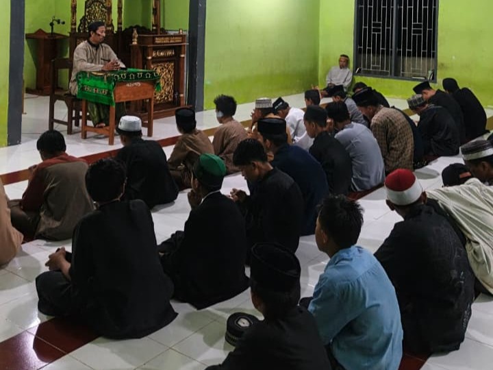 Santri Ponpes Nurul Jibal Pembinaan sebelum Pengabdian Ramadan