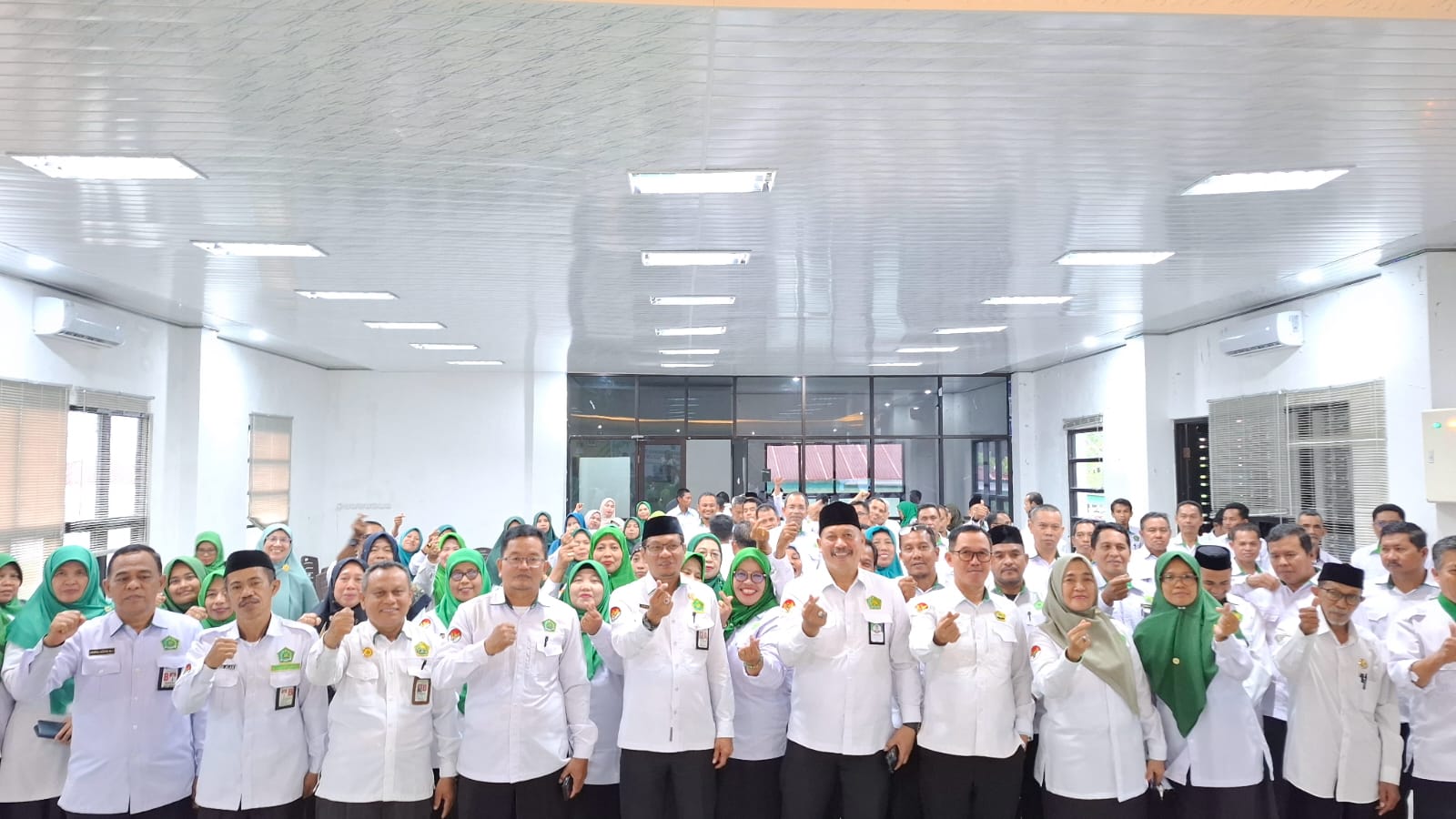 Sinergi Pendidikan: Kepala MA Al Ikhwan Hadiri Launching Kurikulum Berbasis Cinta
