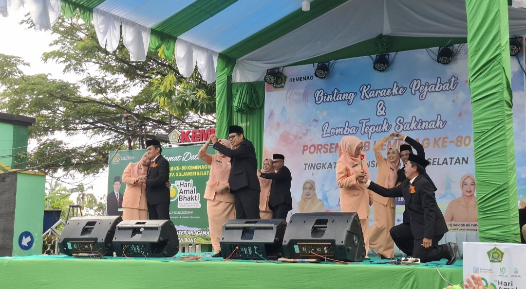 Tim Tepuk Sakinah Kemenag Kota Makassar Tampil Memukau di Porseni HAB ke-80 Kemenag RI Sulsel