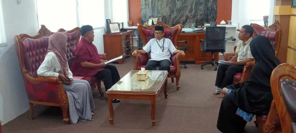 Kunjungan DP3AP2KB ke Kantor Kemenag Selayar Jajaki Pembentukan Sekolah Siaga Kependudukan (SSK)