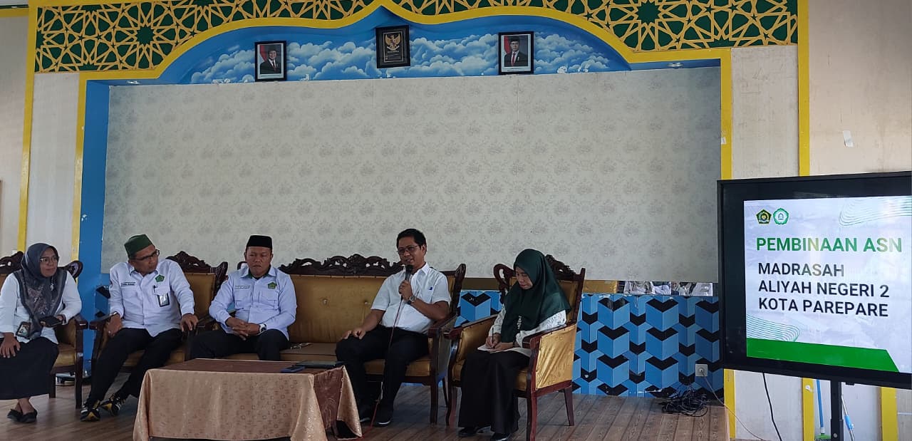 Ketua Tim SDM Berikan Pembinaan di MAN 2 Kota Parepare