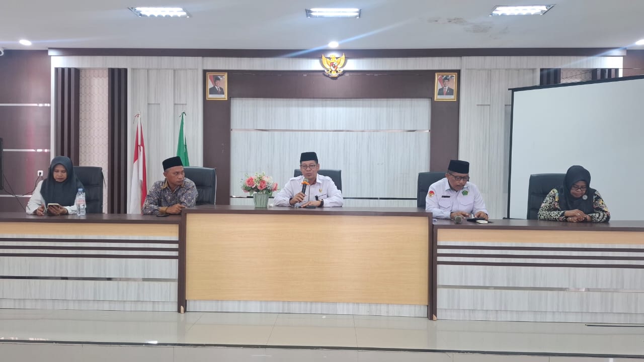 H. Jufri Berikan Sosialisasi KMA No. 6 Th. 2025 Pada Calon Jamaah Haji Yang Tertunda