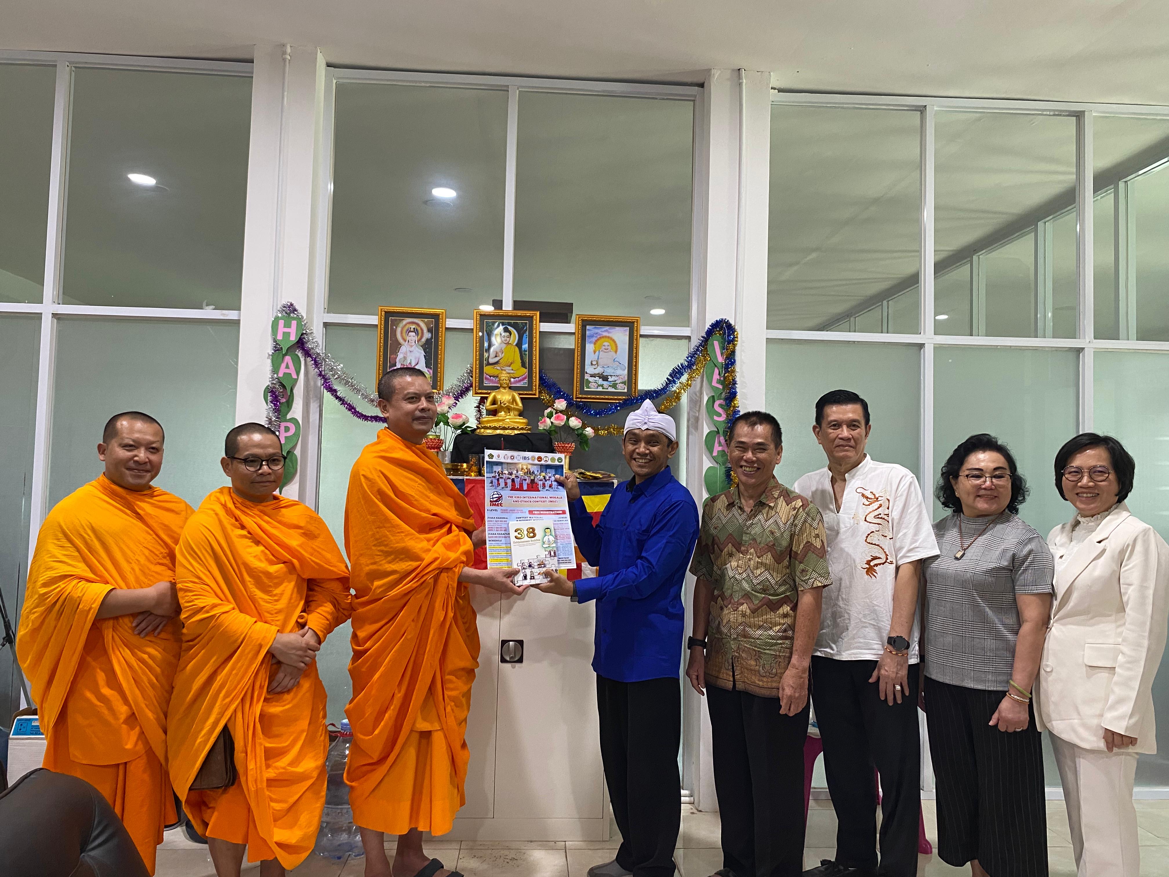 Kunjungan Majelis Agama Buddha Mahanikaya