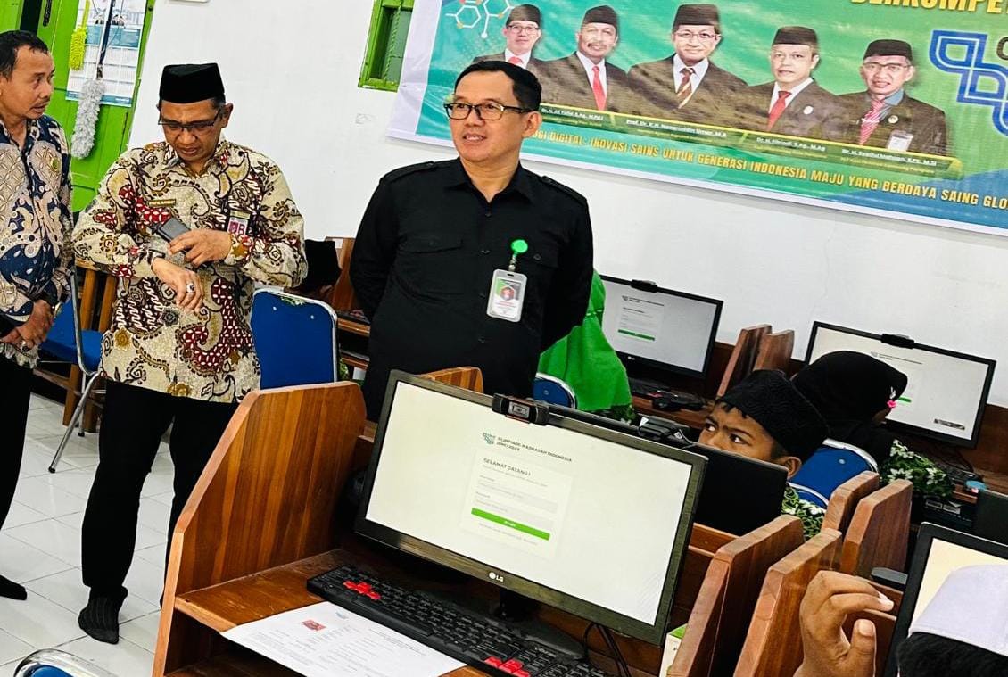 Kabid Penmad meninjau langsung pelaksanaan OMi dan memastikan kegiatan berjalan lancar, aman, dan tertib.