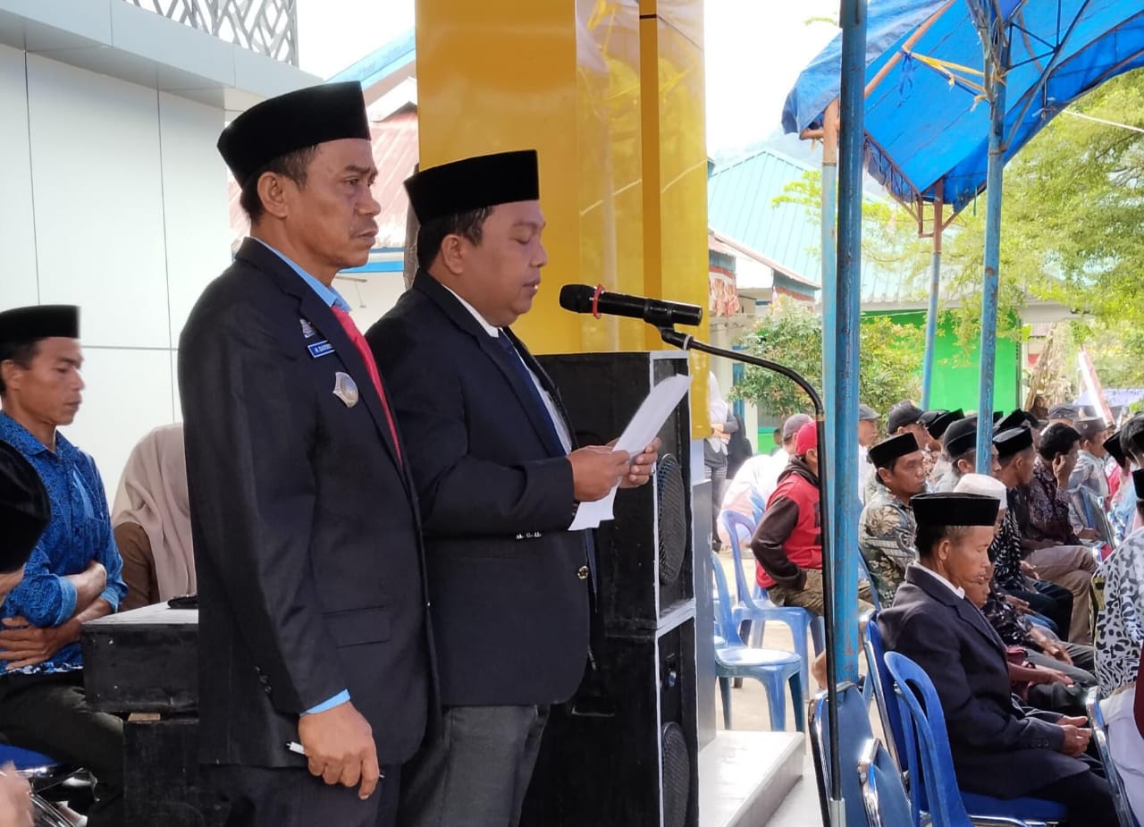 Armin saat pembacaan doa