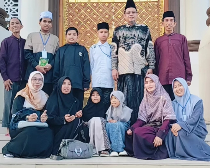 Santri RTTQ Azzuhail Wakili Kecamatan Watang Sawitto dalam Musabaqah Hifdzil Qur'an
