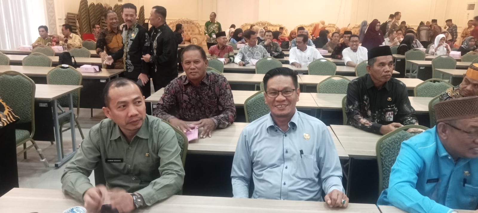 Kepala MTsN 4 Sinjai turut hadir dalam kegiatan pembinaan Aparatur Sipil Negara