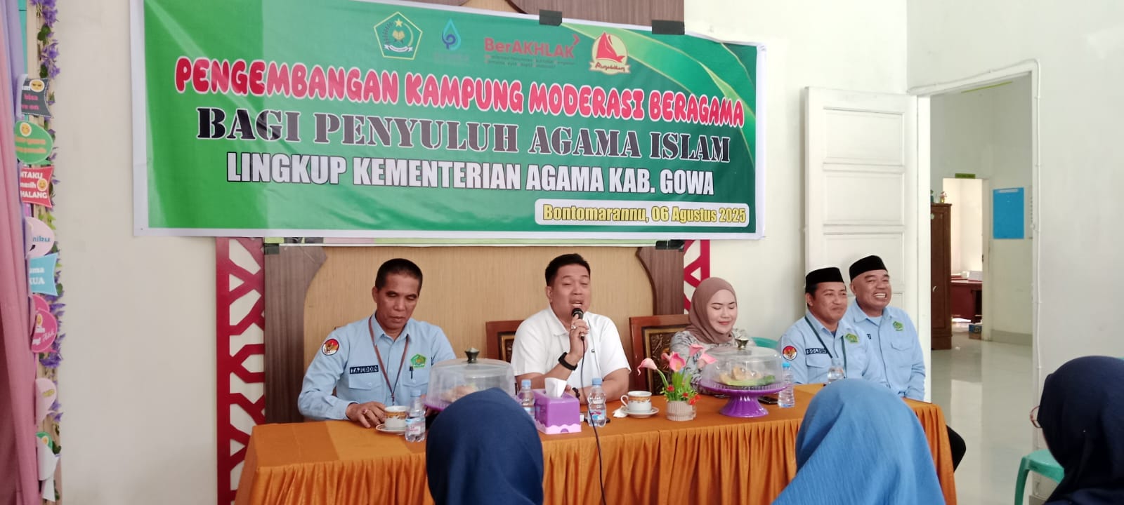 Kakankemenag didampingi Kasi Bimas dan Kepala KUA