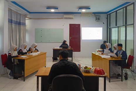 Tim Debat MA YMPI Rappang Terhenti di Babak 16 Besar, Tetap Tampil Gemilang di Debat Hukum Institut Andi Sapada