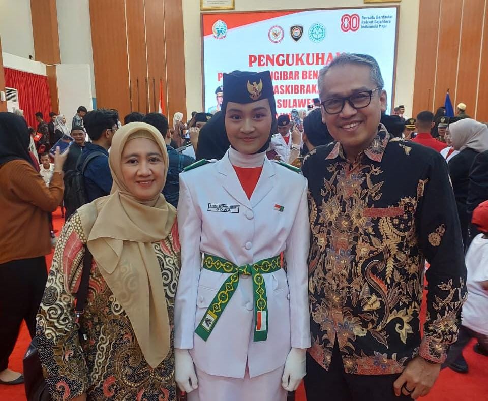 Tiza saat pengukuhan