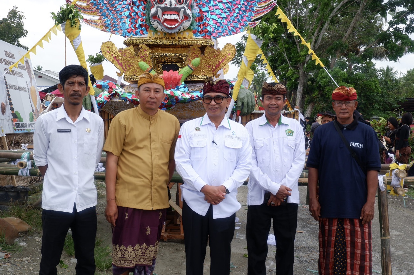 Upacara Pitra Yadnya (pengabenan massal)