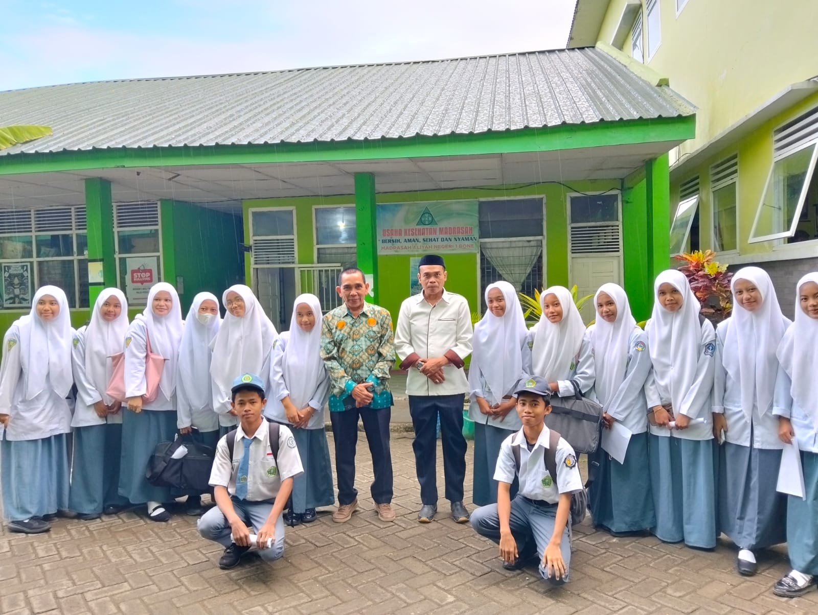 Foto bersama kegiatan OMI berlangsung
