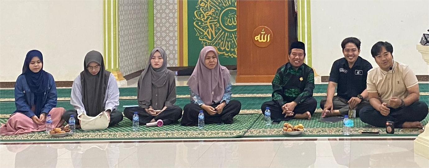 Penyuluhan pendidikan dalam bahasa agama