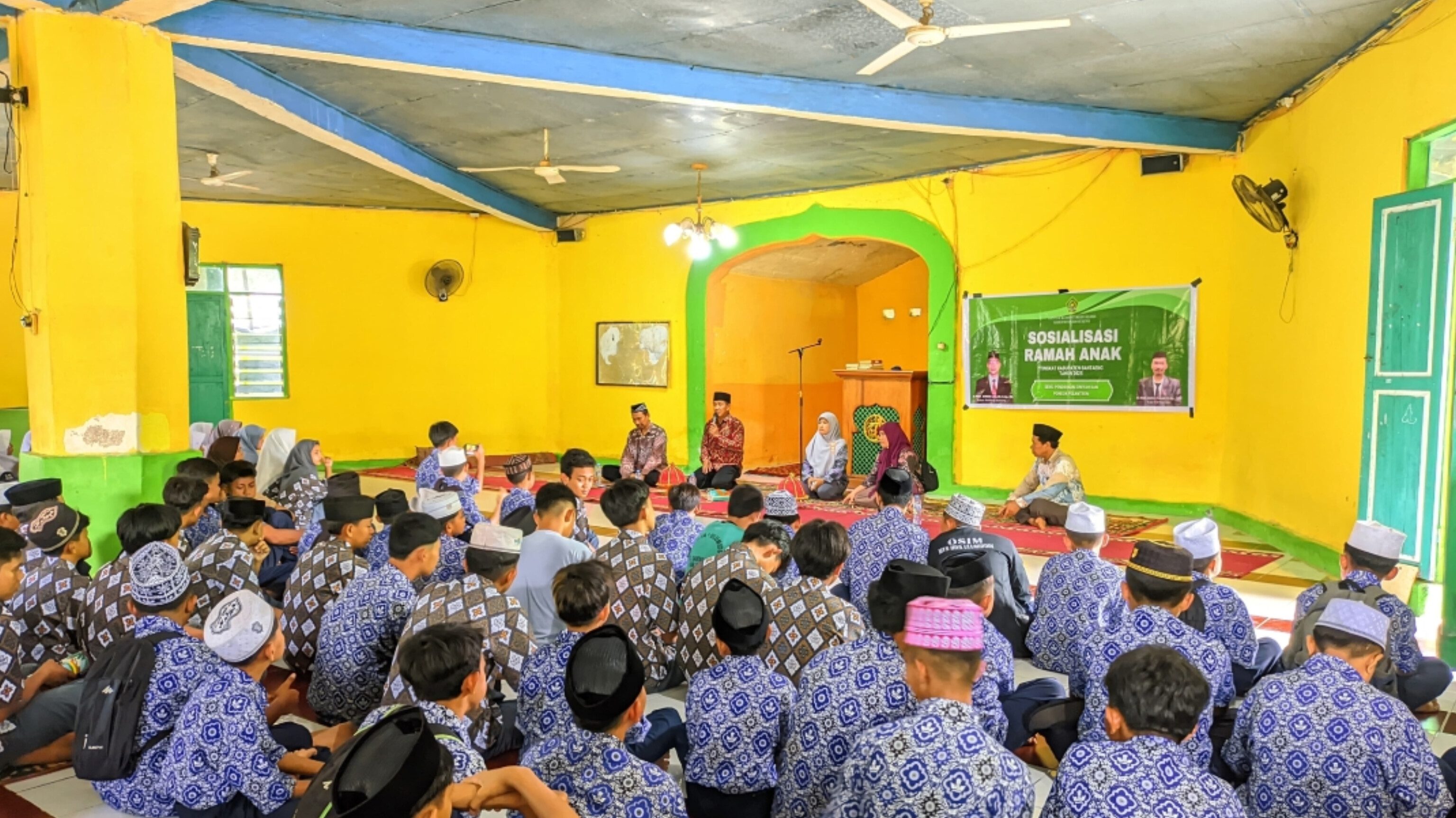 Kasi PD Pontren Kemenag Bantaeng Hadiri Sosialisasi Pesantren Ramah Anak di Ponpes Ihya' Ulumiddin pada Rabu, 23 Juli 2025 (Foto: Humad Ponpes Ihya' Ulumiddin)