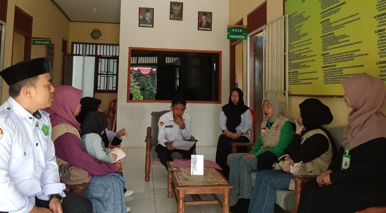 Pertemuan di KUA