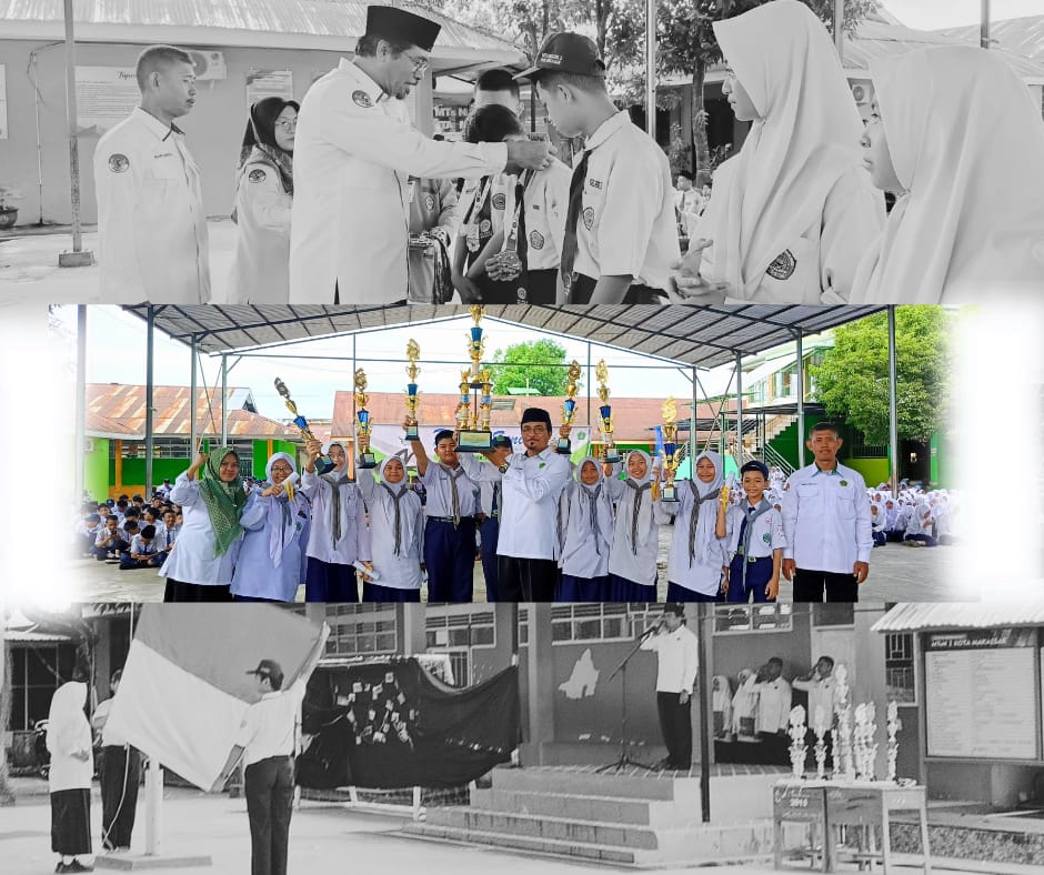Saat menerima piala