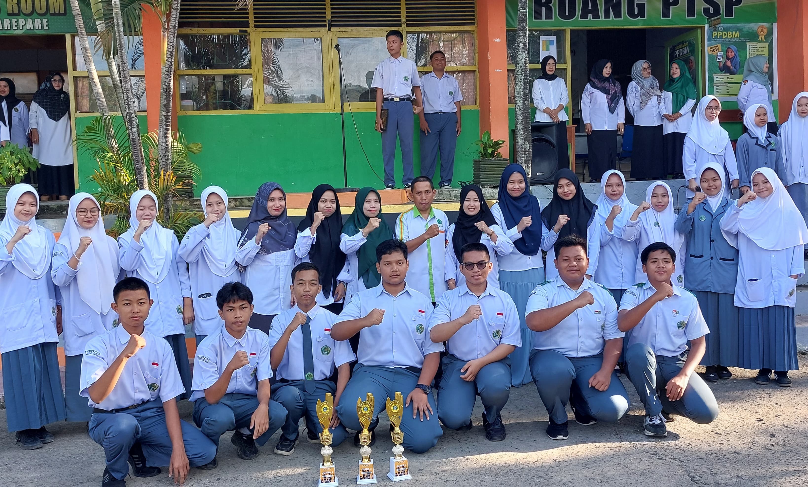 Peserta Didik MAN 2 Kota Parepare Peroleh Juara 1, 2, dan 3 pada Festival Seni