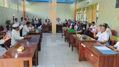 Pengawas Laksanakan Pendampingan Pembelajaran Ramadhan dan Sosialisasi Aplikasi MAGIS di MTsN 2 Sidrap