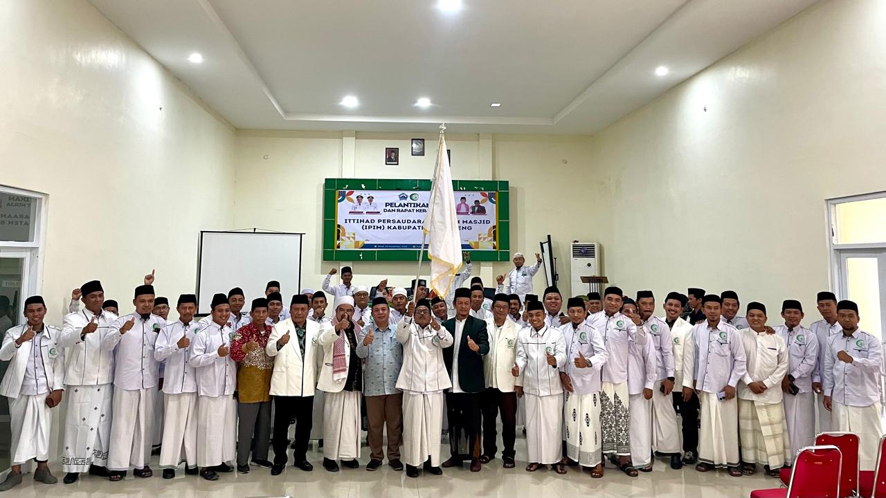 Baru Sehari Dilantik, Kakan Kemenag Bantaeng Hadiri Pelantikan IPIM Bantaeng pada 02 November 2025 (Foto: Humas Kemenag Bantaeng)