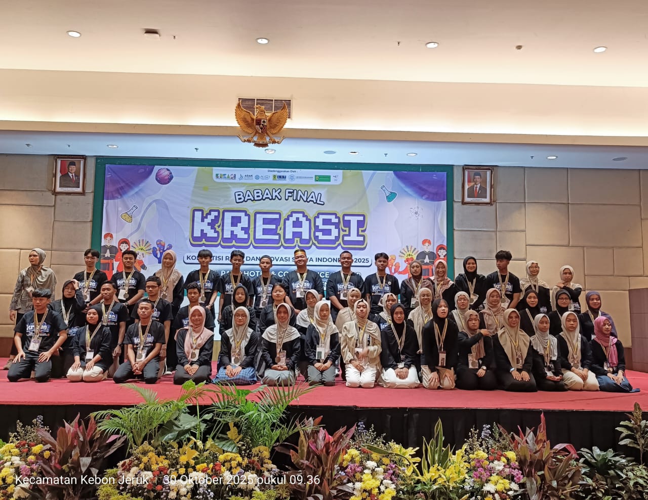 MAN 2 Makassar Ukir Prestasi Gemilang di KREASI 2025: Raih Medali Perunggu dan Stand Favorit Nasional