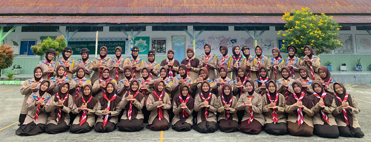 Dewan Kerja Ambalan Annisa MA DDI Lil Banat Parepare Resmi Dilantikw