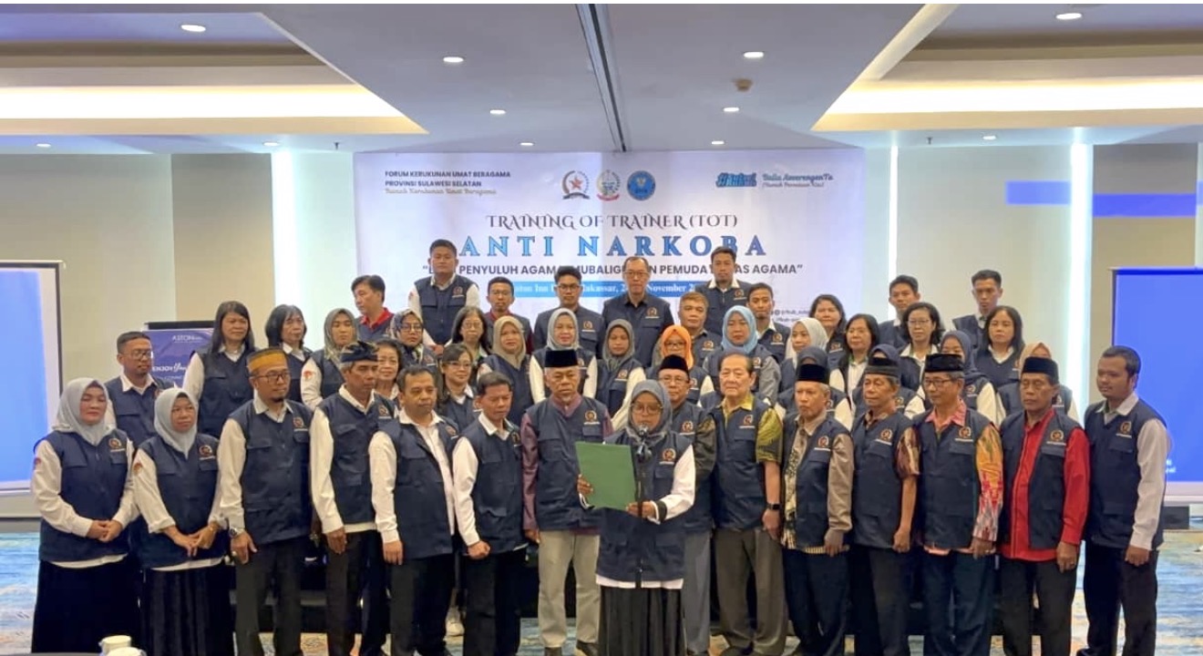 Penyuluh Agama Jadi Garda Terdepan, 60 Relawan Anti Narkoba Lintas Agama Resmi Dikukuhkan di Makassar