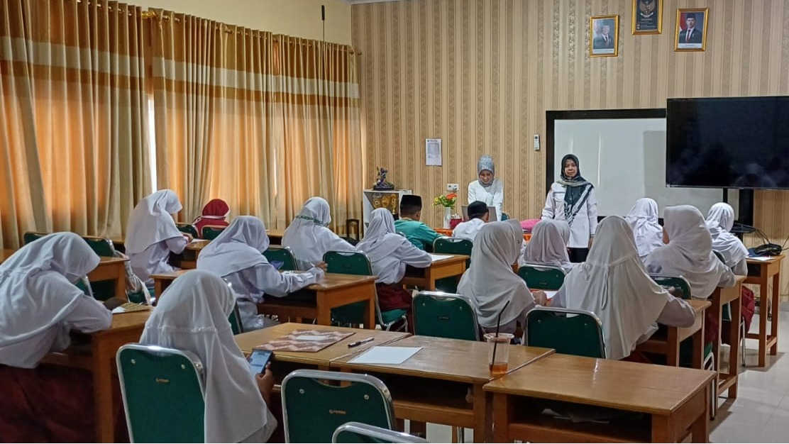 MTsN 1 Bone Selenggarakan Tes Akademik PPDBM Berbasis Android bagi Calon Siswa Jalur Prestasi