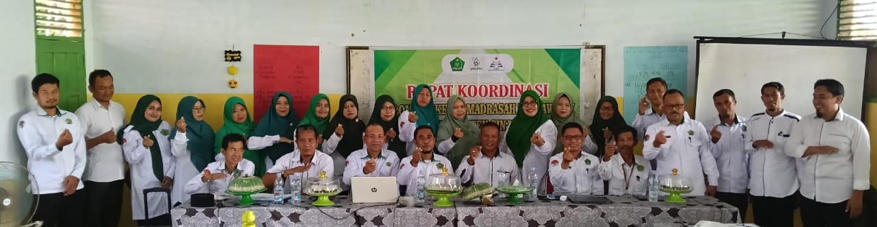 Kepala MTsN 1 Sinjai Hadiri Rapat Koordinasi K2MTs