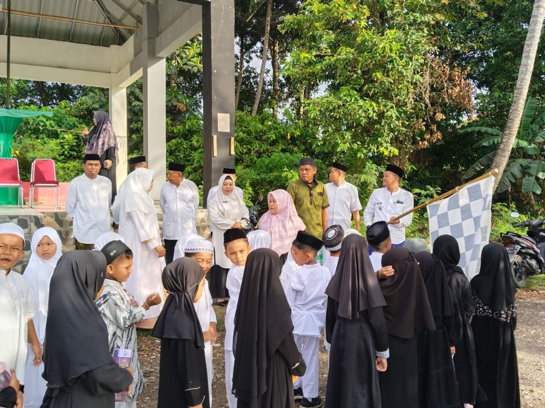 MIN 3 Bone Semarakkan Hari Santri 2025 di Kecamatan Ulaweng