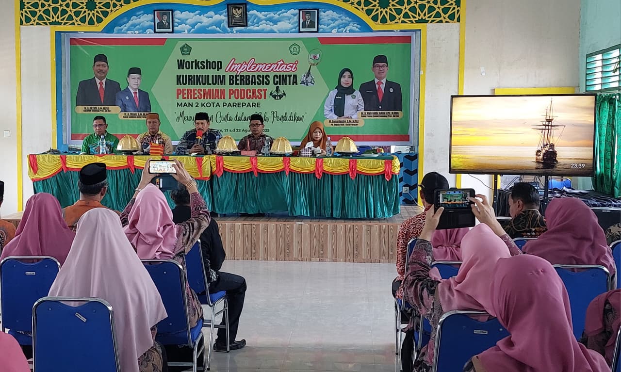 Kakanwil Kemenag Sulsel Jadi Pemateri Lokakarya IKBC di MAN 2 Kota Parepare,