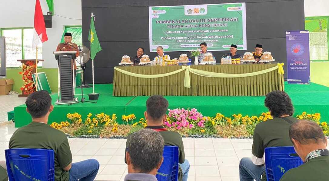 Pontren DDI Lil Banat Gandeng BJK Wilayah VI Makassar Gelar Sertifikasi Tukang Konstruksi, 24 Peserta Antusias Tingkatkan Kompetensi