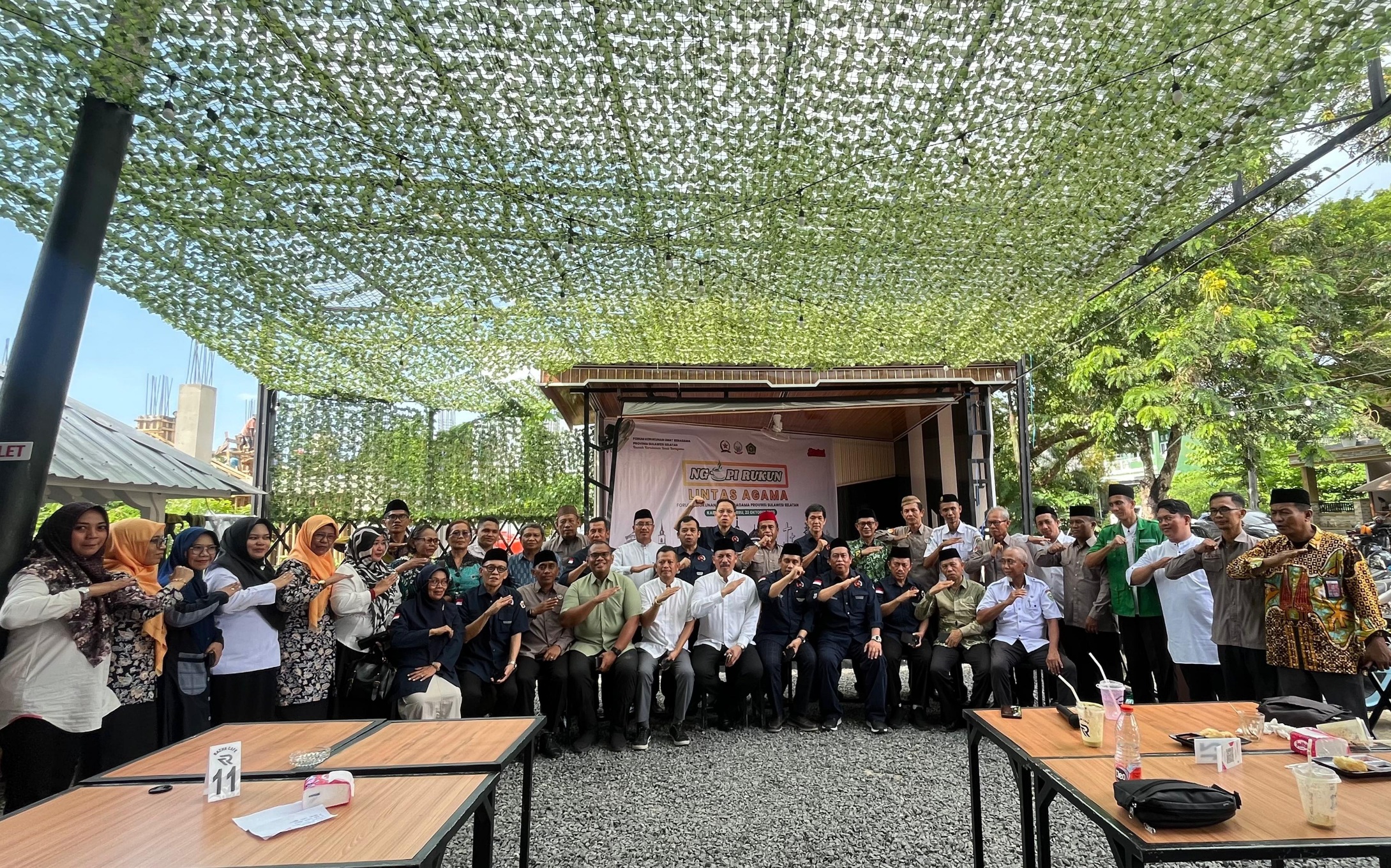 Ngopi Rukun Lintas Agama, Kakan Kemenag Barru: Miniatur Lukisan Kerukunan di Bumi Hibridah