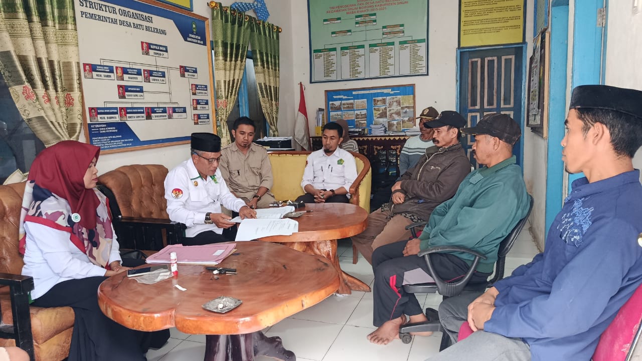 KUA Kecamatan Sinjai Borong Gelar layanana proses legalisasi wakaf di Desa Batu Belerang