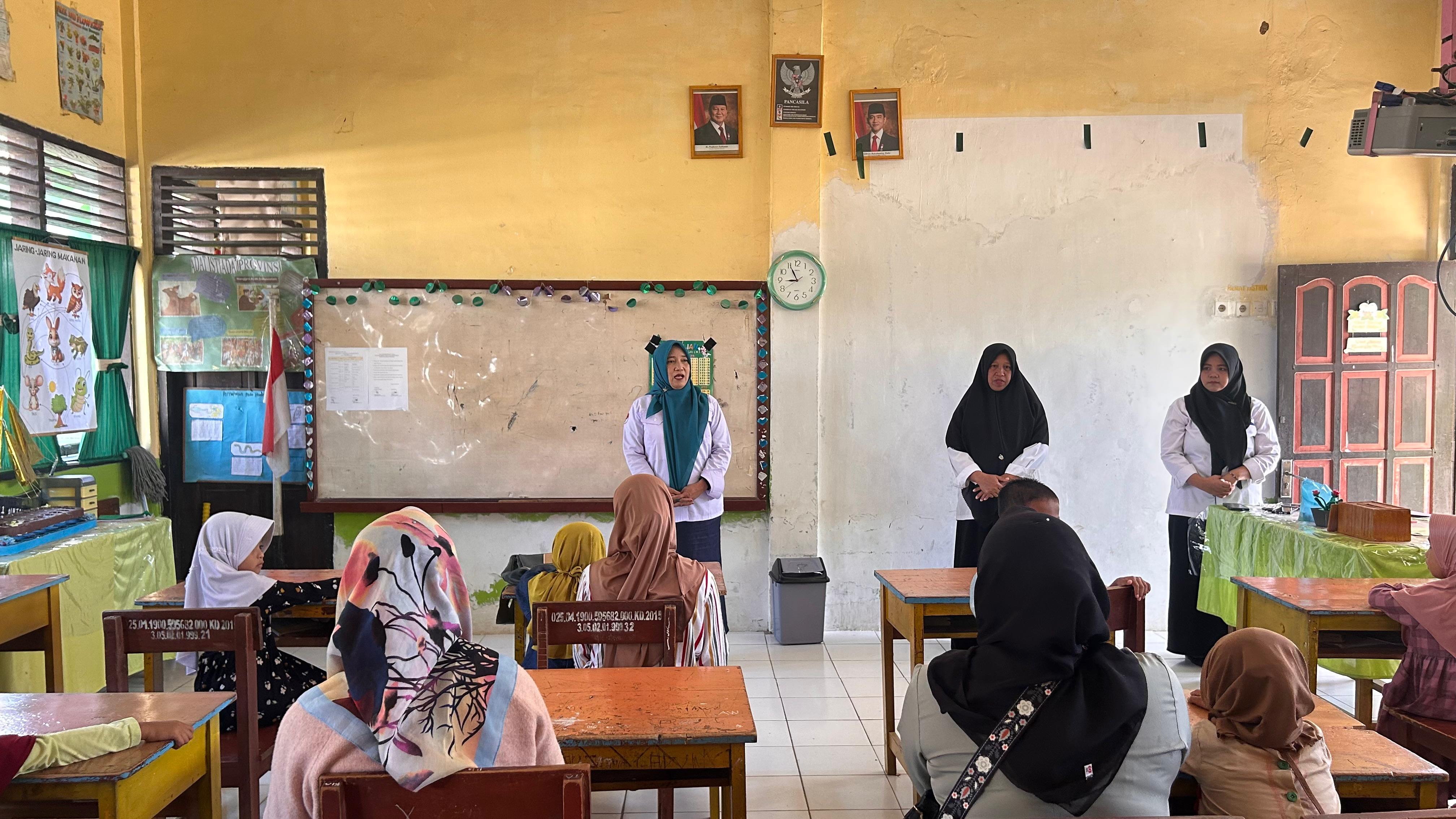 MIN 1 Sinjai Gelar Tes Baca Tulis Menghitung (Calistung) Hari Pertama bagi Peserta Didik Baru Tahun Ajaran 2025/2026