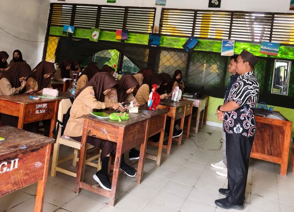 Kolaborasi MAN Pinrang dan Ruangguru Gelar Try Out TKA
