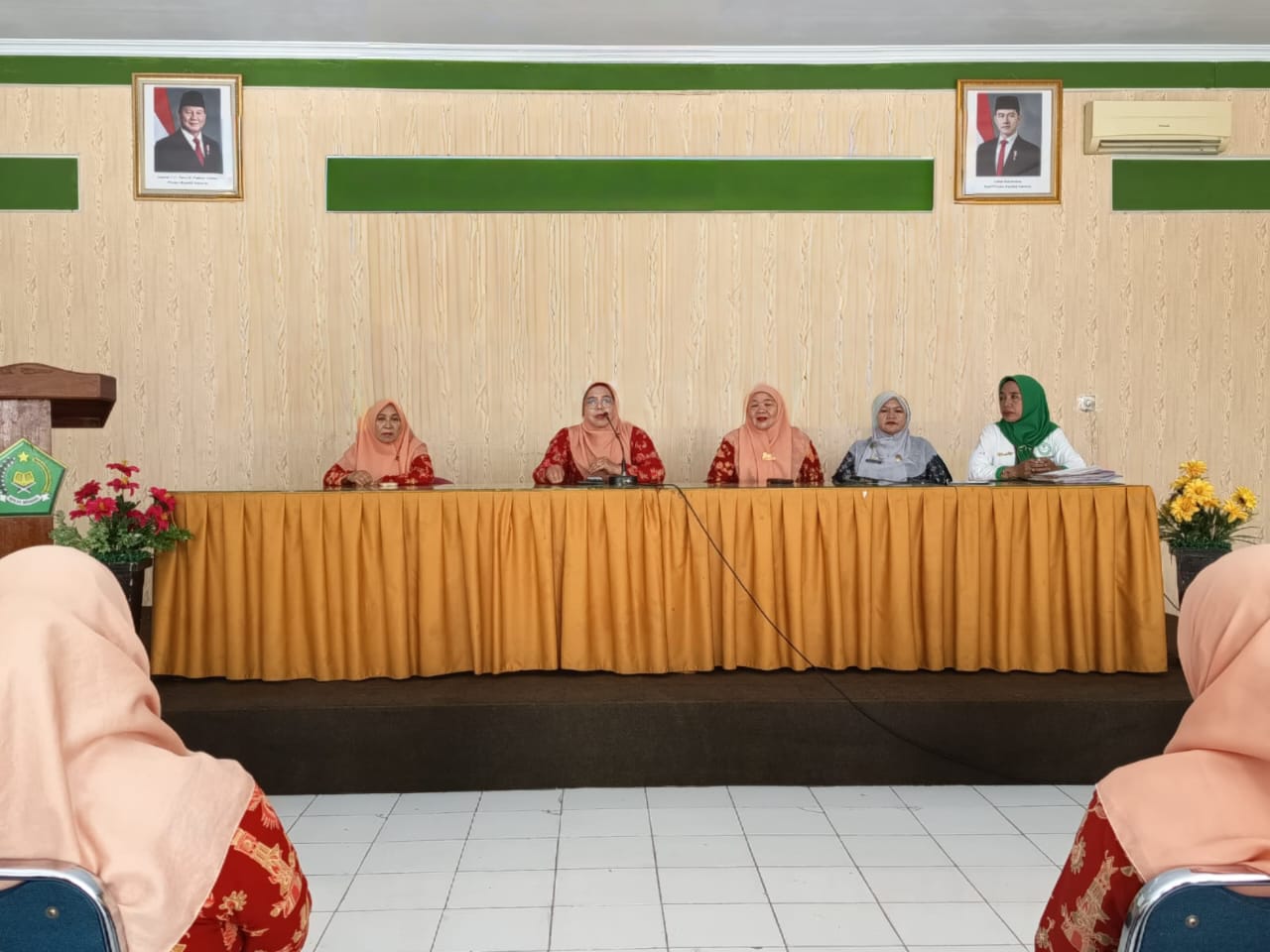 Pertemuan Perdana Ketua DWP Kemenag Parepare